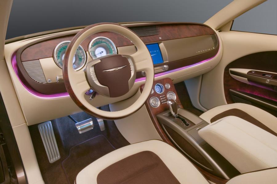 Торпедо Chrysler Imperial Concept 2006 года  (фото 10 из 17)